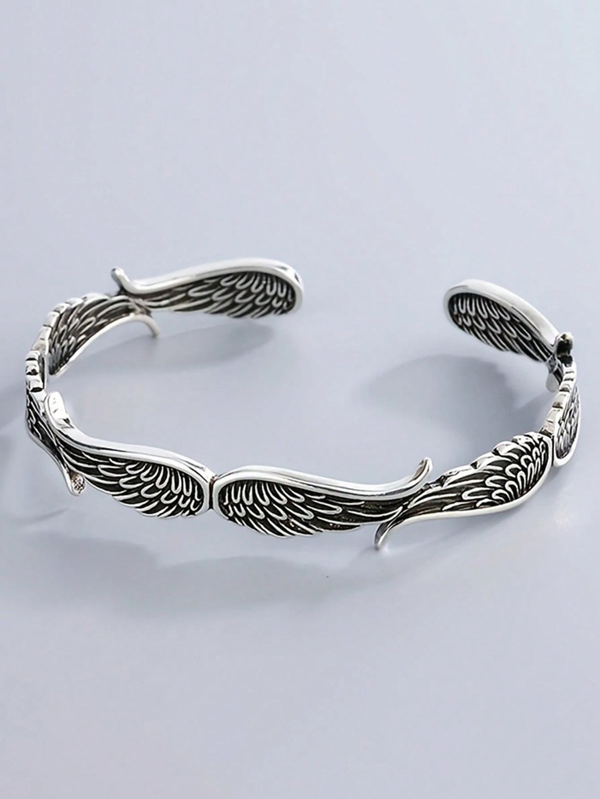 1pc Vintage Classic Adjustable Angel Wings Bangle For Men, Fashionable Casual Feather Design Jewelry Bracelet, Suitable For Men's Daily Wear