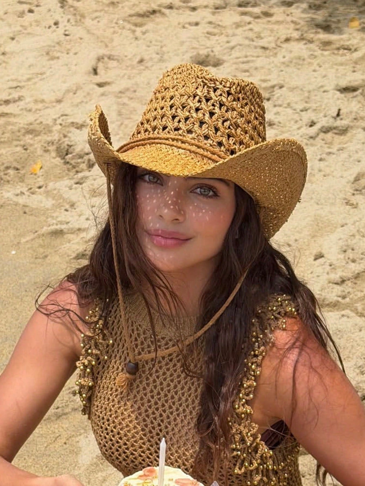 1pc Women's Beige Hollow Woven Straw Hat, Western Cowgirl Style, Breathable Sun Protection, Self-Tie Wind Rope, Suitable For Beach Vacation, Daily Outing, Fashion Handmade Panama Cowgirl Large Straw H