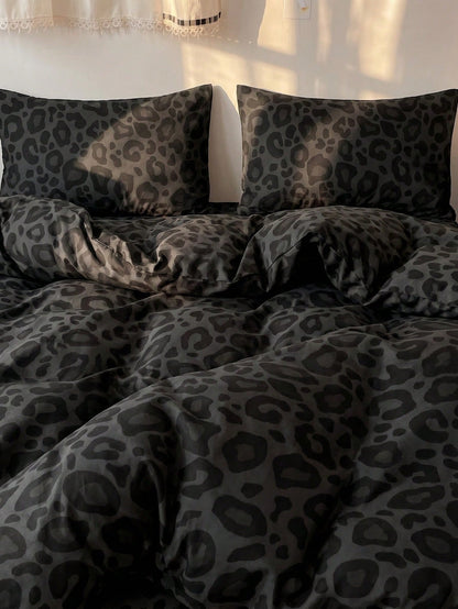 2/3Pcs Ins Style Fashion Black Dark Grey Leopard Print Duvet Cover Set, No Comforter Filler, Ultra Soft Breathable All Season Bedding, 1 Duvet Cover With 1/2 Pillowcases, Two Tone Design, Machine Wash