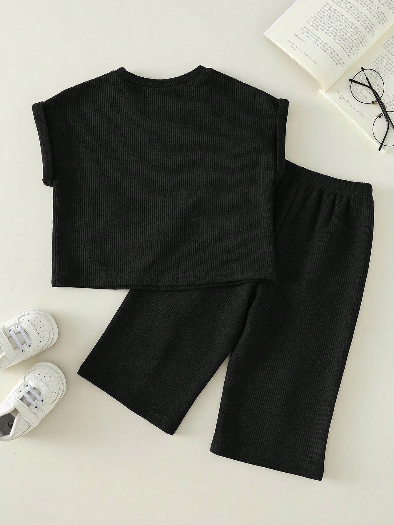 2pcs Baby Boy Apricot,Summer,Casual,City Break Knit Floral Yarn Pit Stripe Loose T-Shirt&Pants Set,Japanese Korean Style For School,Sports,Vacation