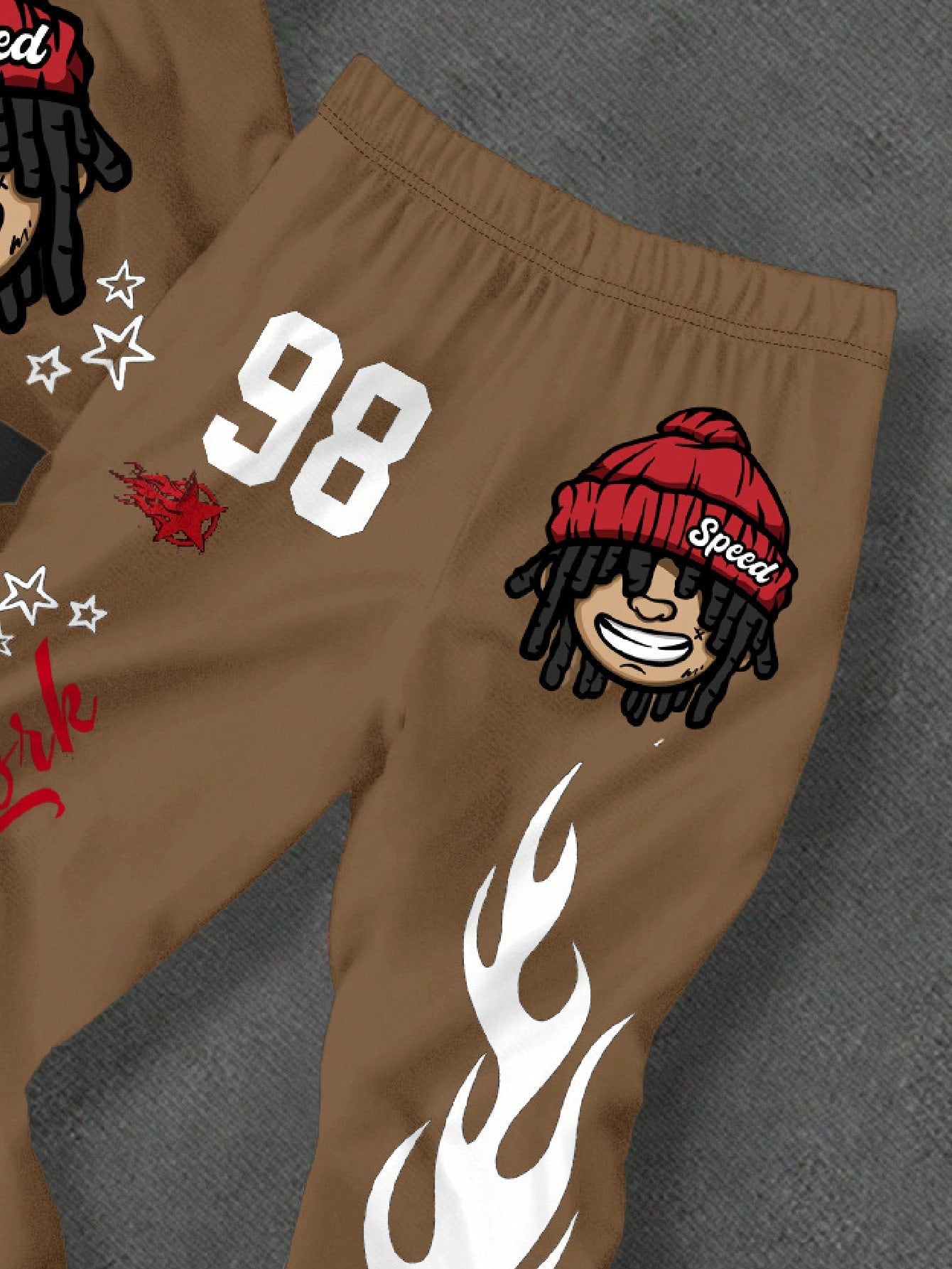 2pcs Baby Boy Cartoon Character T-Shirt & Flare Pants Set,All Shades Of Brown,Summer,Casual,Beach,City Name NY Text,Flame,Star Print,Back To School