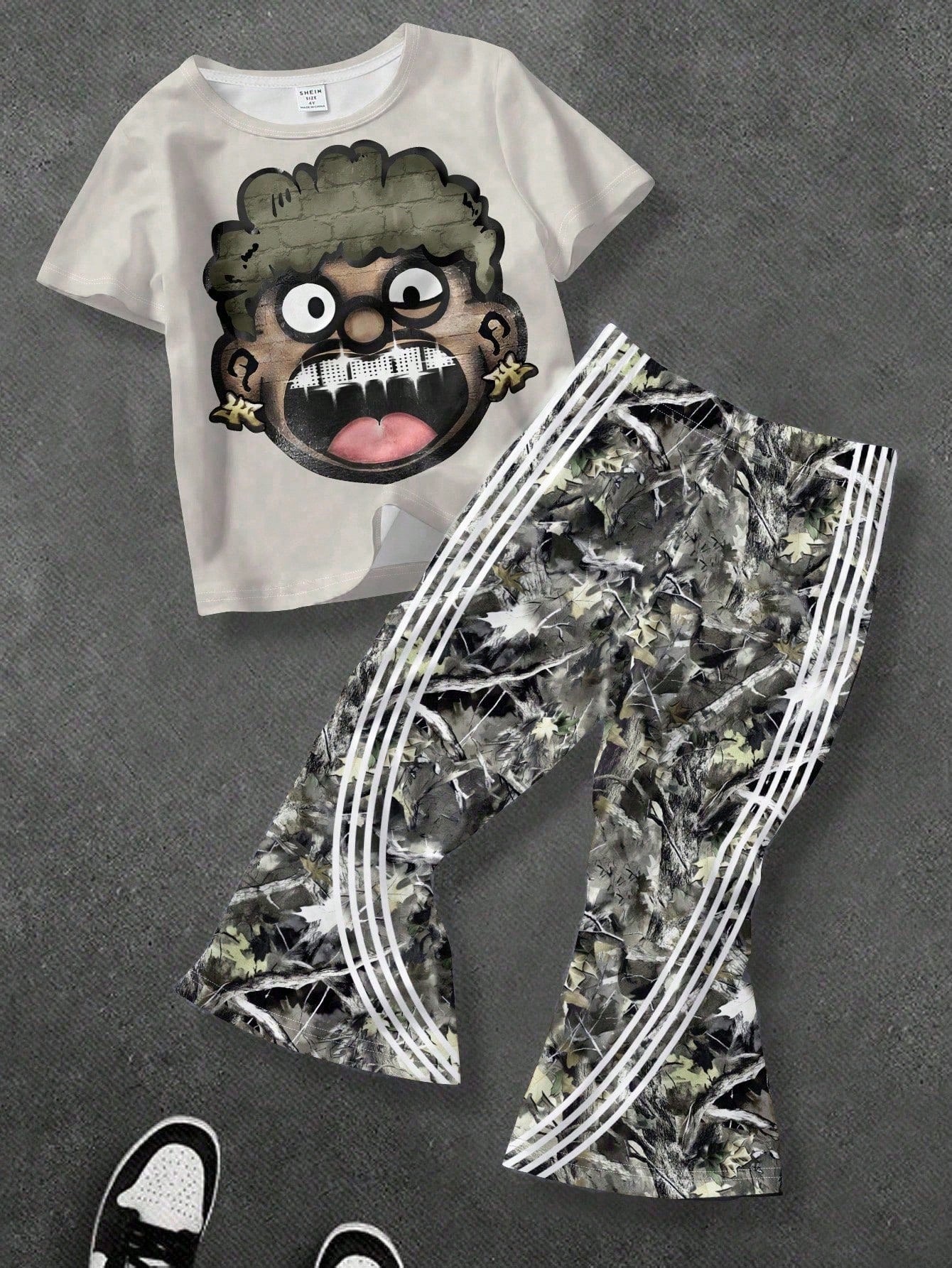 2pcs Baby Boy Cartoon Character T-Shirt & Flare Pants Set,All Shades Of Brown,Summer,Casual,Beach,City Name NY Text,Flame,Star Print,Back To School