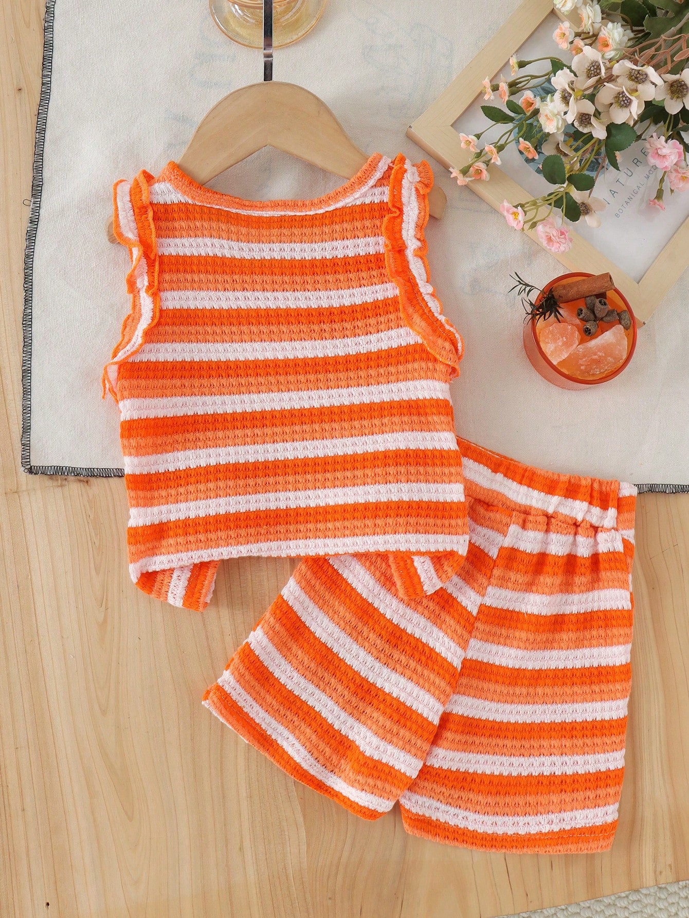 2pcs Baby Girl Cute Comfortable 3D Flower Hollow Knit Jacquard Vest & Skirt Set, Lightweight Summer