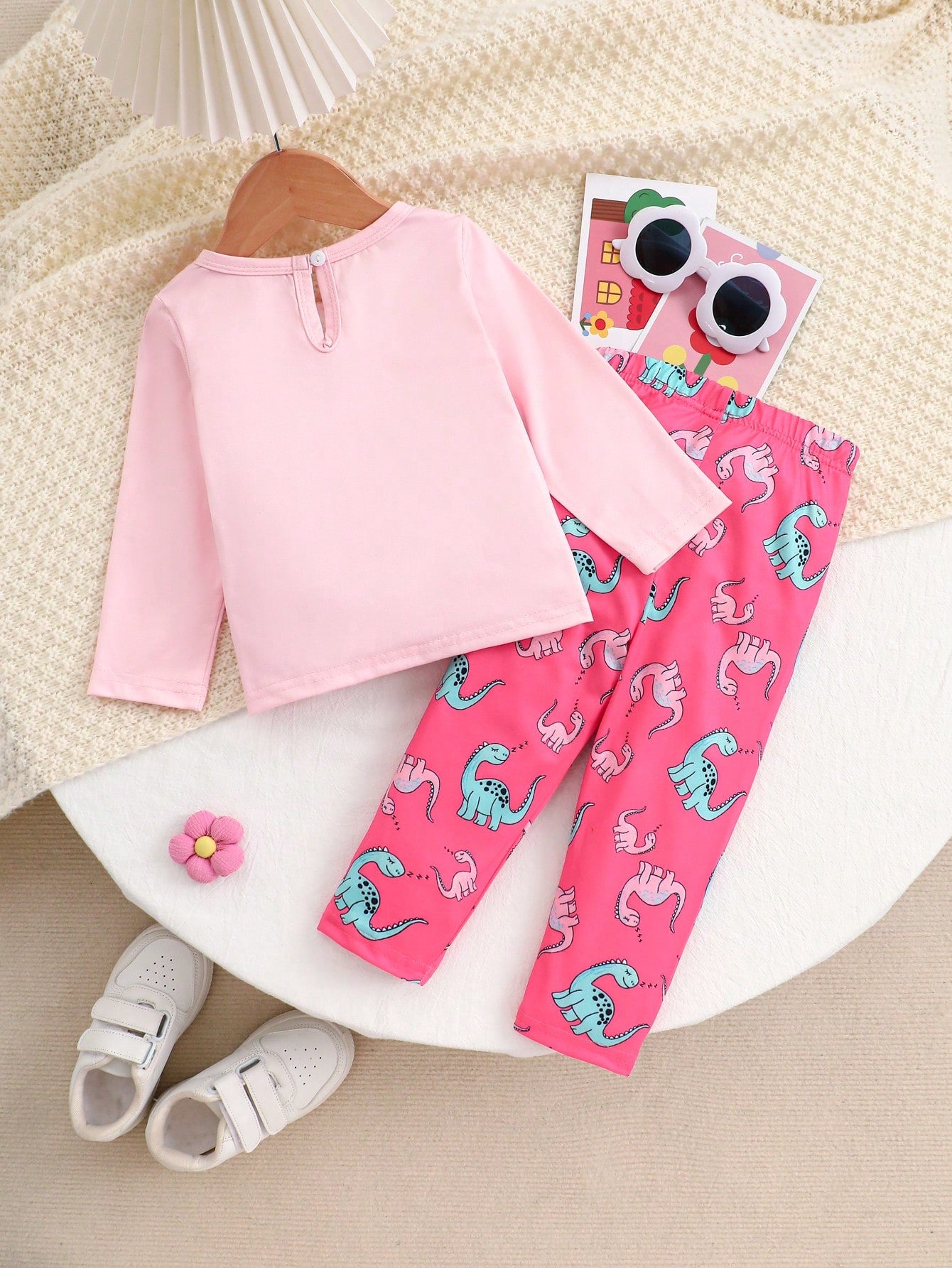 2pcs Baby Girls Cute Cartoon Dinosaur Print Round Neck Long Sleeve T-Shirt And Elastic Waist Pants Casual Outfit, Suitable For Spring/Autumn And Winter Layering, 6M-3T, Baby Girl Outfit, Baby Girl Set