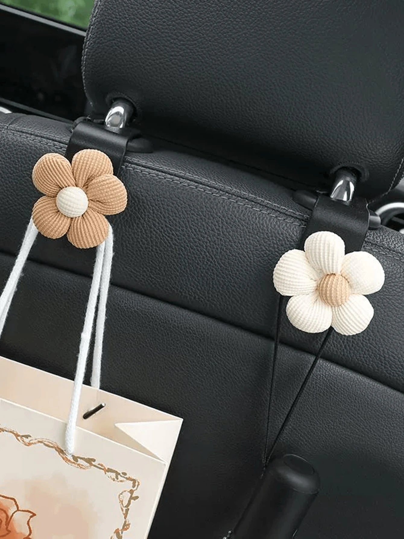 2pcs Car Small Flower Hook Multifunctional Car Seat Back Storage Hook Car Storage Decoration Supplies