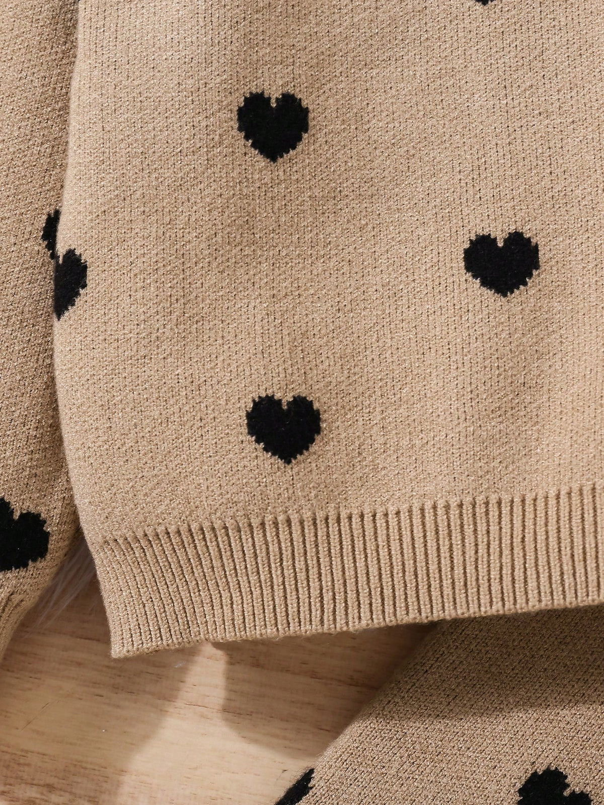 2pcs/Set Young Girl Round Neck Heart Pattern Loose Casual Top & Flared Pants Knitted Sweater Suit,In Fall/Winter