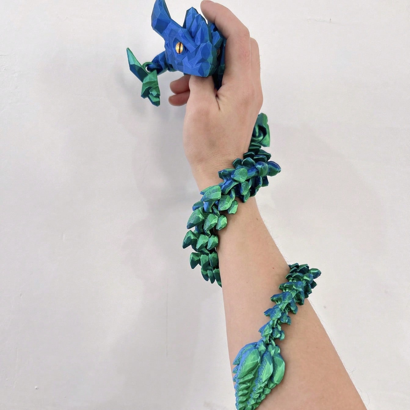 3D Printed Crystal Dragon Figurine, Movable Joint Gemstone Dragon, Realistic Fantasy Creature Desktop Decor, Collectible Resin Sculpture, Gift For Dragon Lovers