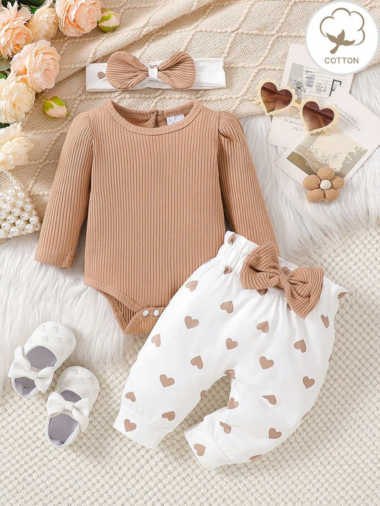 3pcs Newborn Baby Girls Autumn/Winter Cute Ribbed Puff Sleeve Bodysuit, Heart Pattern Bow Pants And Headband Set