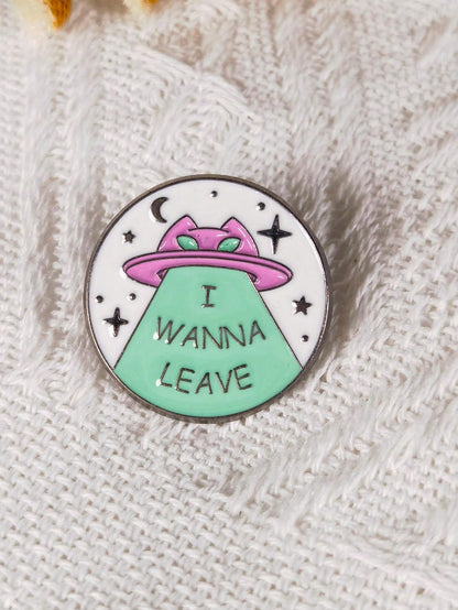 5pcs Cartoon Alien Cat Series Brooches, Funny Cat Spaceship Metal Badges For Clothes, Bags, Hats Decoration, Creative Gift