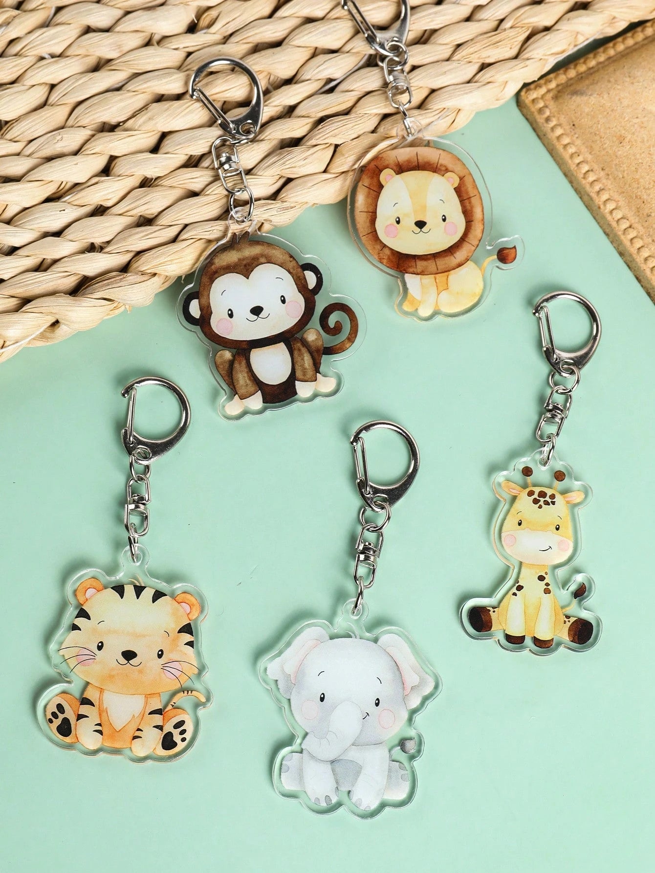 5pcs Cartoon Animal Keychain Set, Acrylic Keyrings With Elephant, Lion, Monkey, Tiger, Giraffe Patterns, Cute Animal Pendants, Jungle Animal Party Supplies, Jungle Theme Birthday Party, Baby Shower De