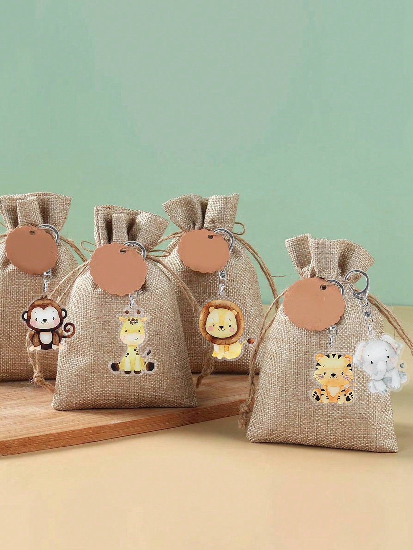 5pcs Cartoon Animal Keychain Set, Acrylic Keyrings With Elephant, Lion, Monkey, Tiger, Giraffe Patterns, Cute Animal Pendants, Jungle Animal Party Supplies, Jungle Theme Birthday Party, Baby Shower De