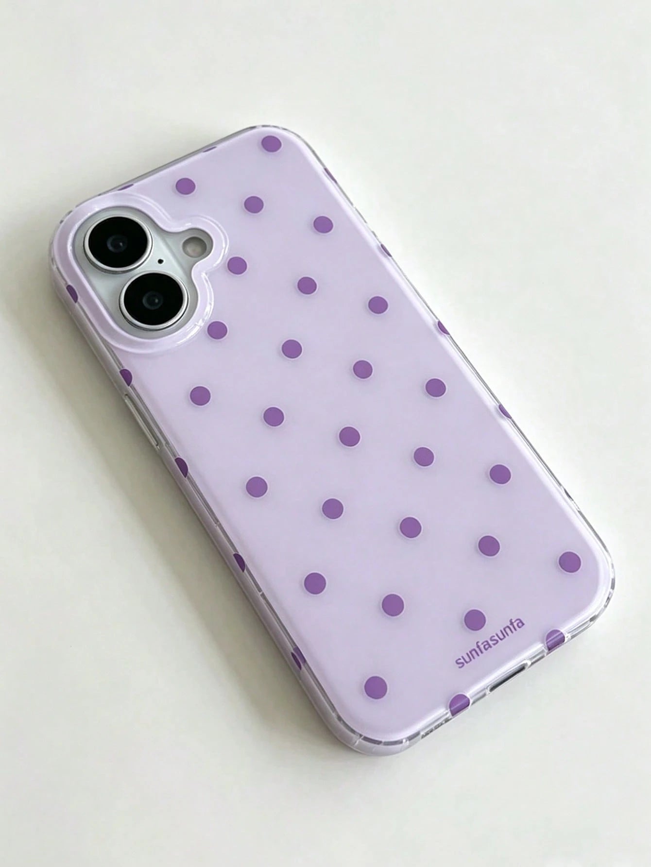 A Fashionable Phone, Minimalist And Cute Design, Black And White Polka Pattern, Suitable 11 To 17 Series, Including Pro Versions.