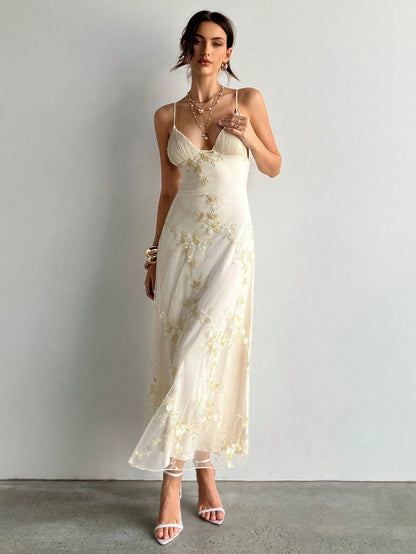 Aloruh Women's White Floral Elegant Party Maxi Dress, Deep V Ruched Bust Embroidered Fitted Waist Summer Wedding Guest Dress Island Vacation Outfits