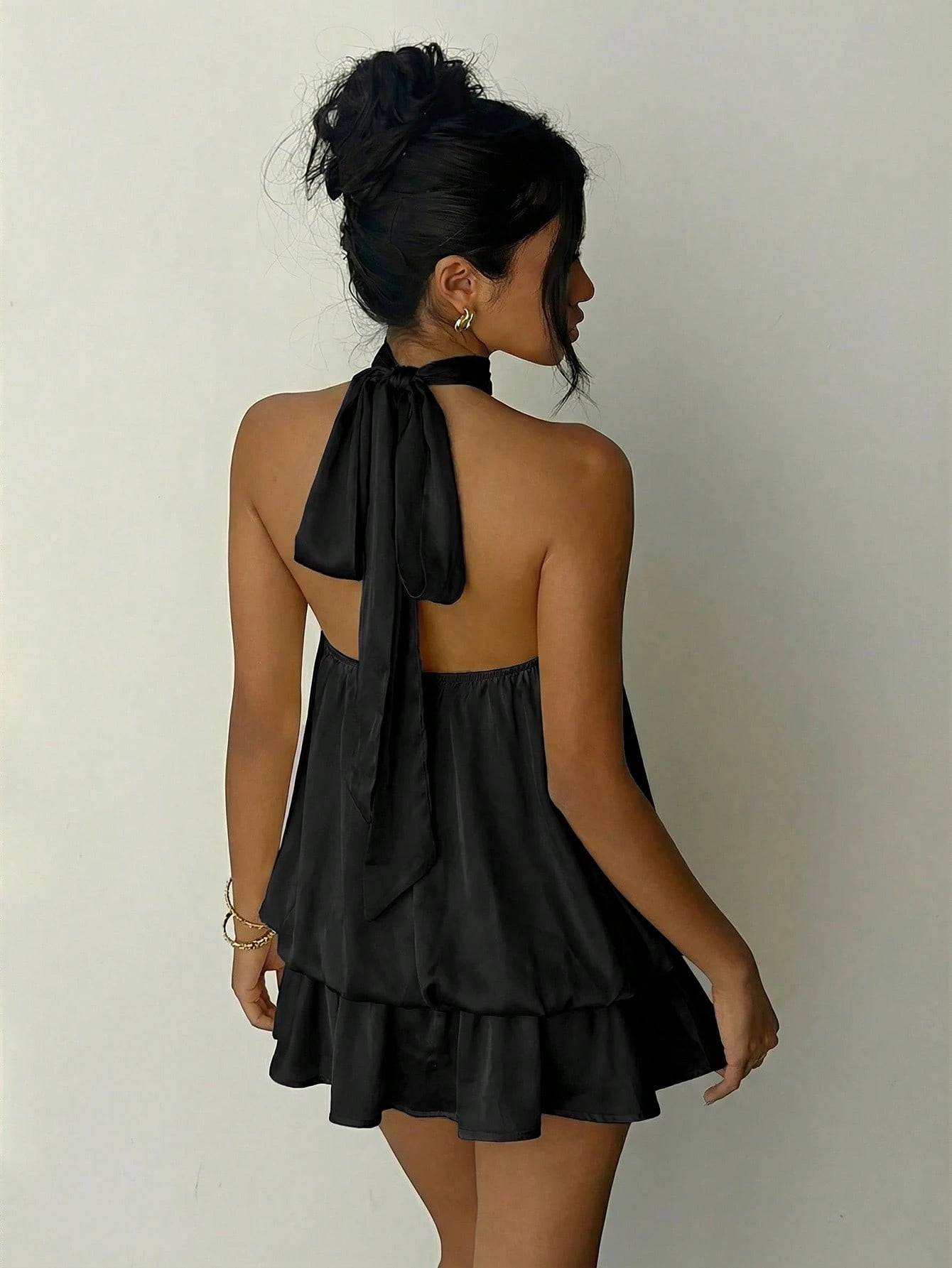 Aloruh Y2K Elegant Sexy Backless Ruffle Hem Dress For Music Festival, Concert, Vacation