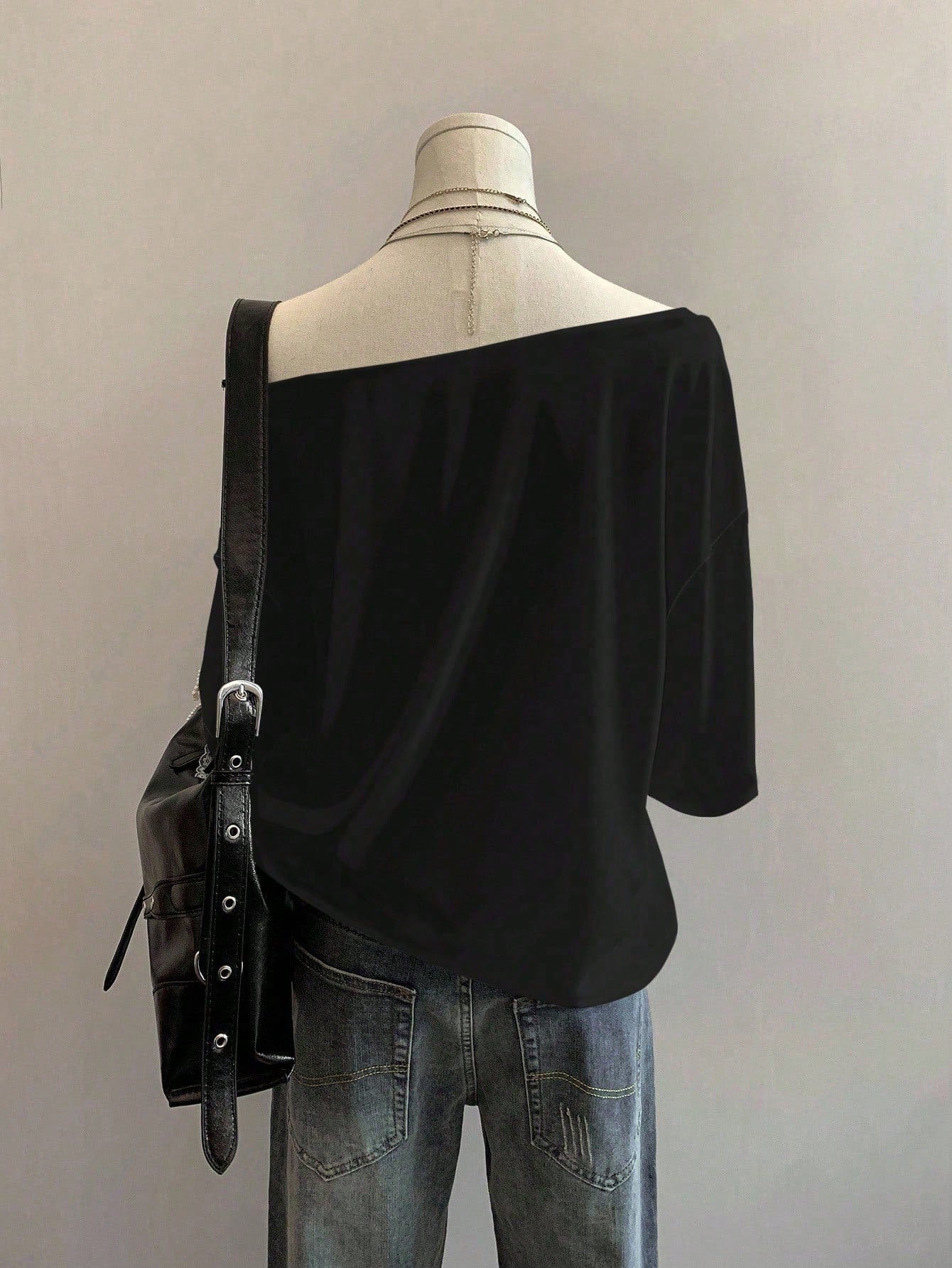 Attitoon Casual Minimalist Cross Full Print Off-Shoulder Loose Women T-Shirt,Graphic Tees Carnival