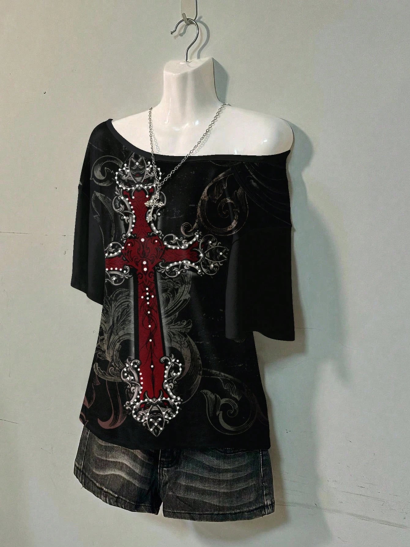 Attitoon Casual Minimalist Cross Full Print Off-Shoulder Loose Women T-Shirt,Graphic Tees Carnival