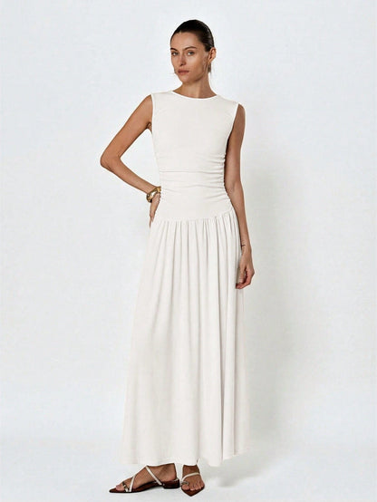Aveloria Modichic White Minimalist Elegant Pleated Round Neck Sleeveless Dress