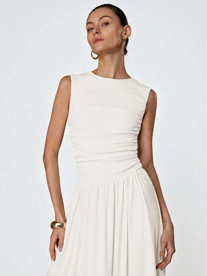 Aveloria Modichic White Minimalist Elegant Pleated Round Neck Sleeveless Dress