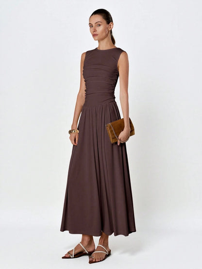 Aveloria Modichic White Minimalist Elegant Pleated Round Neck Sleeveless Dress