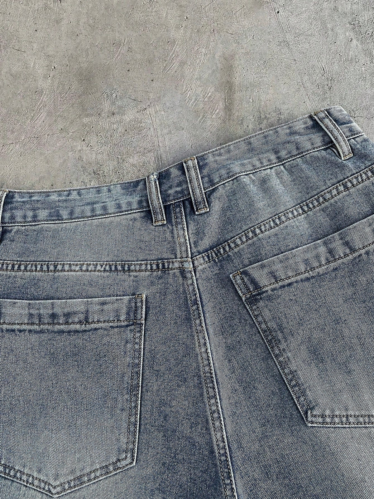 AXEPEAK Men's Casual Versatile Everyday Denim Shorts With Pockets, Cross & Slogan Graphic