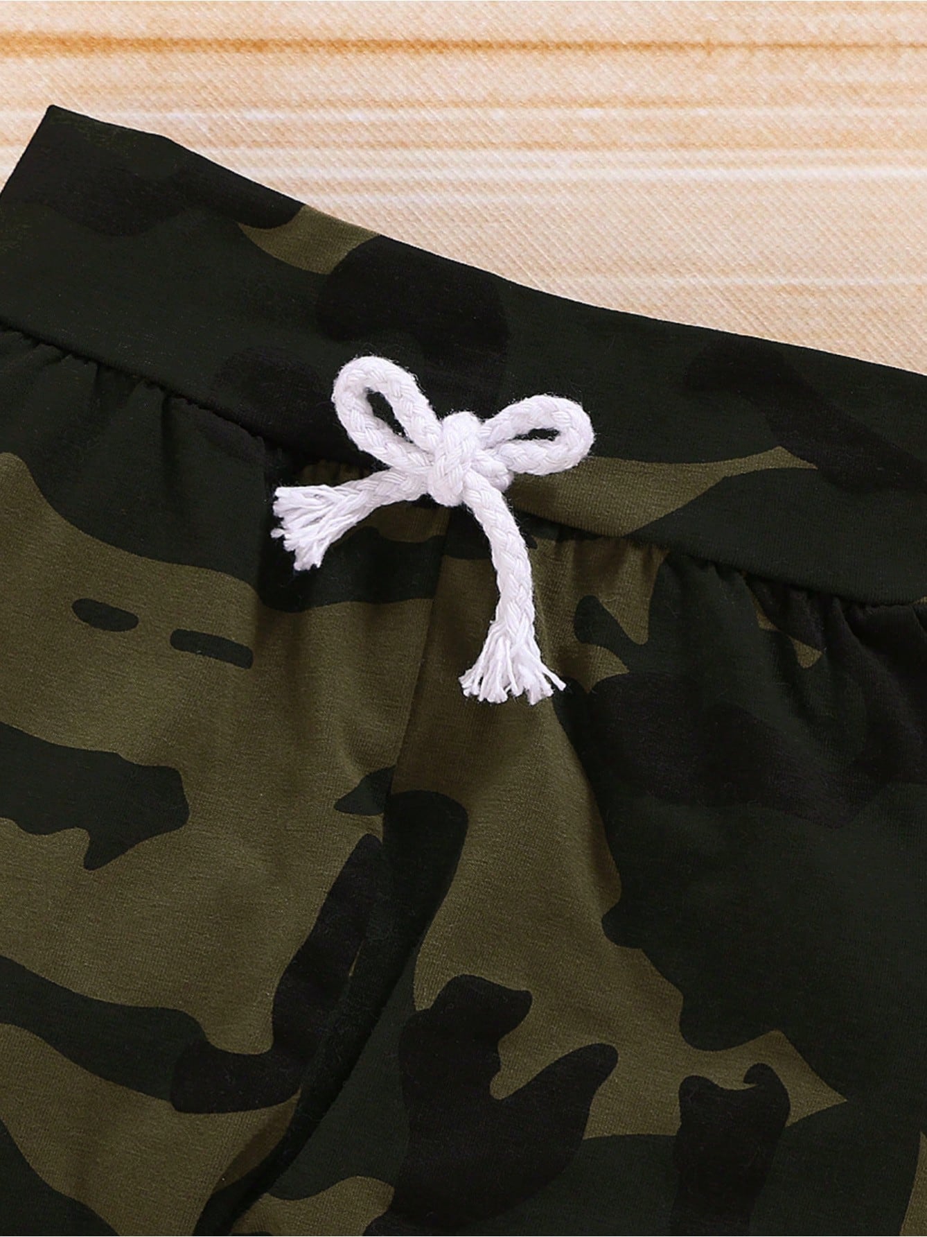Baby Boy'S Cotton Outfit Set Camo Print Long Pants With Coordinating Short Sleeve "MAMA'S BOY" Bodysuit, Casual Style, Infant Fashion Clothing Set
