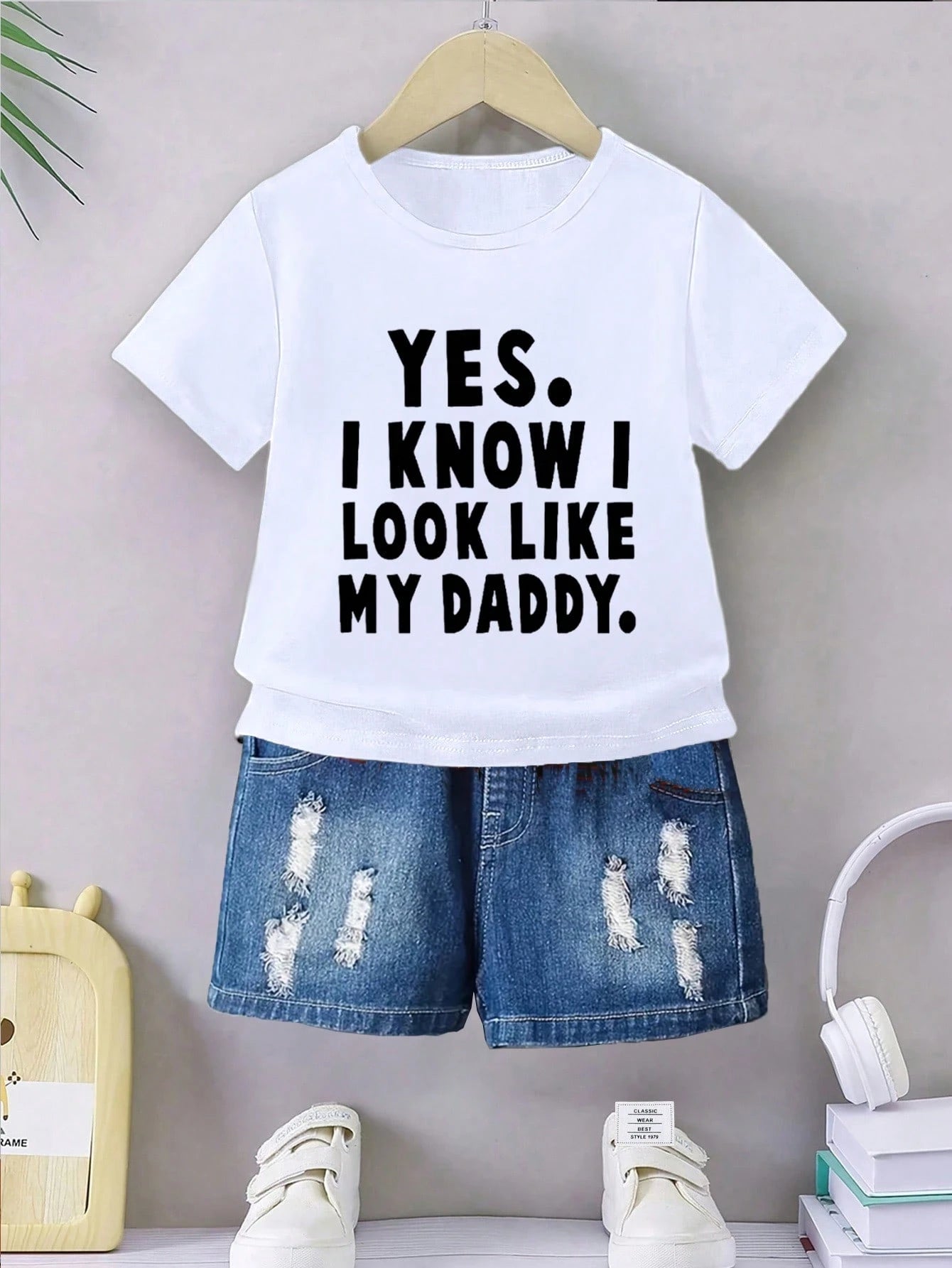 Baby Boys' Casual Comfortable Fashion Minimalist Letter Slogan Print Round Neck Fitted Knit T-Shirt, Spring/Summer