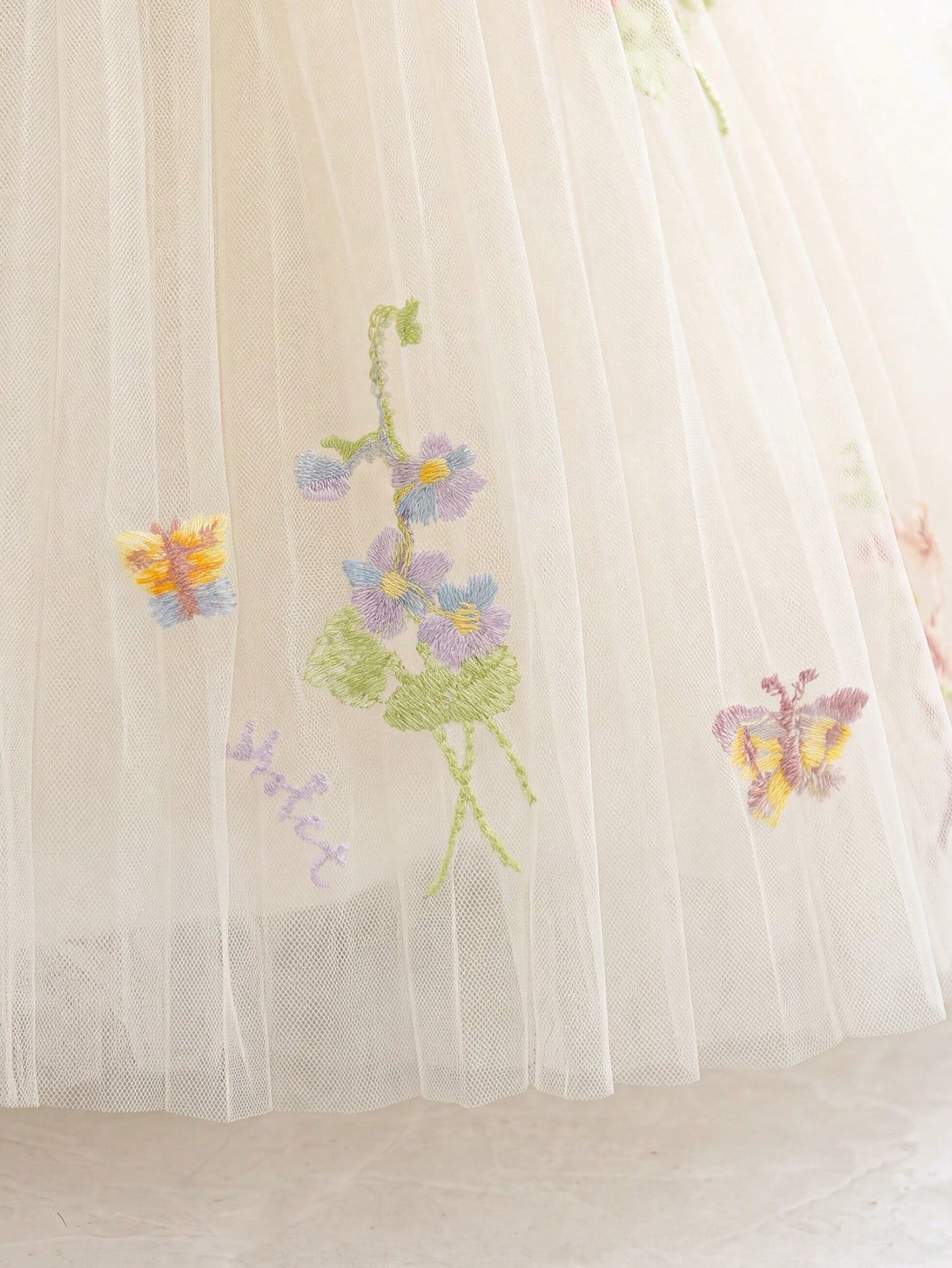 Baby Girl 3D Floral Embroidered Princess Dress, Spaghetti Strap Dress, Suitable For Children's Birthday, Flower Girl Wedding Outfit, Holiday Celebration Dress