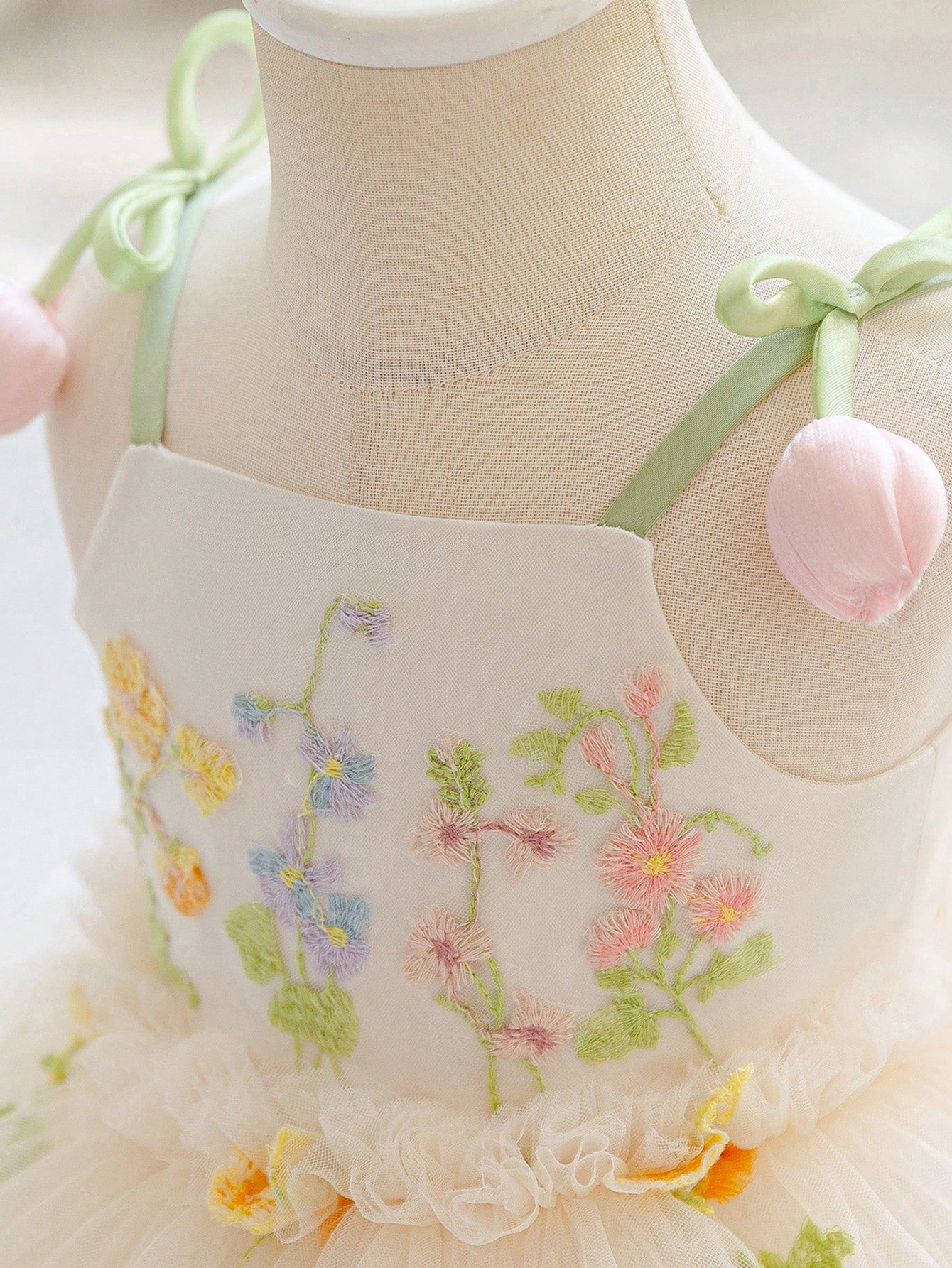 Baby Girl 3D Floral Embroidered Princess Dress, Spaghetti Strap Dress, Suitable For Children's Birthday, Flower Girl Wedding Outfit, Holiday Celebration Dress