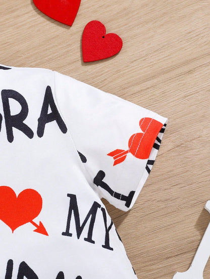 Baby Girl Cute Casual Letter And Heart Printed Short Sleeve Romper With Round Neckline, Comfortable For Daily Wear In Summer (Can Be Worn Outside)