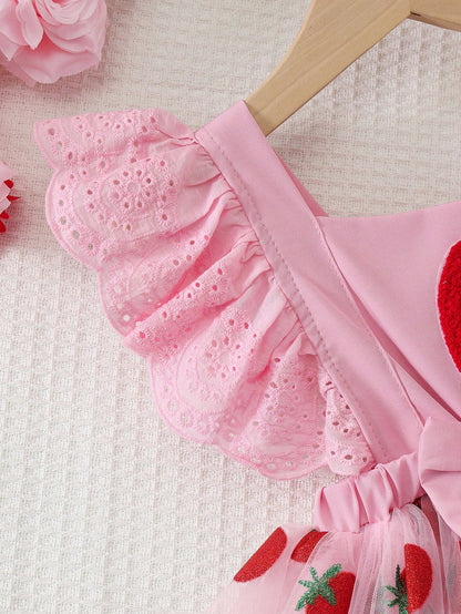 Baby Girl's Sleeveless Ruffled Shoulder Strap Strawberry Print Bow Decor Double Layer Tulle Bodysuit & Hat Set