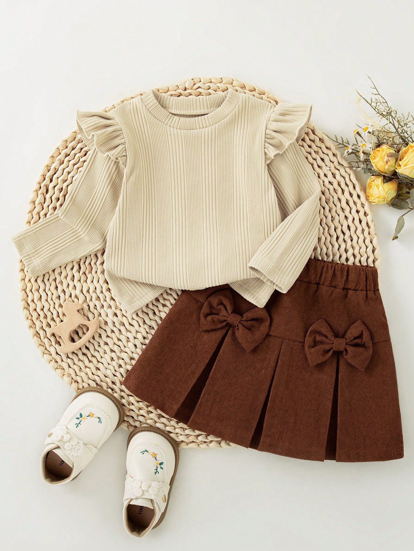 Baby Girls Unisex Infant Toddler 0-3 Years Spring/Autumn Black Elegant Style Round Neck Pullover Top With Black Bow Knot Decorated Coffee Brown Plaid Woven Skirt Set, Elegant Style Casual Fit Su