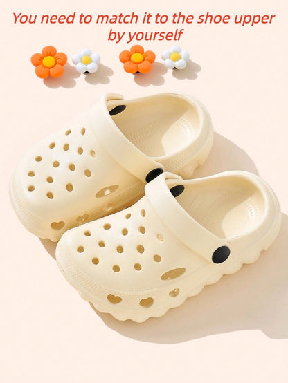 Baby Hollow Clogs Spring/Summer New Style Simple Versatile Hollow Fashion 2-Way Wear Beach Clogs Soft Sole Comfortable