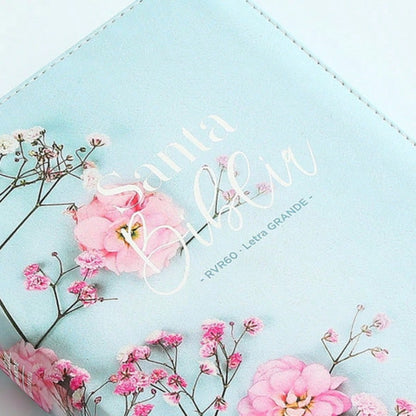 Biblia Para Mujer Con Cierre Letra Grande 12 Puntos RV1960 Imit. Floral Turquesa Con Indice