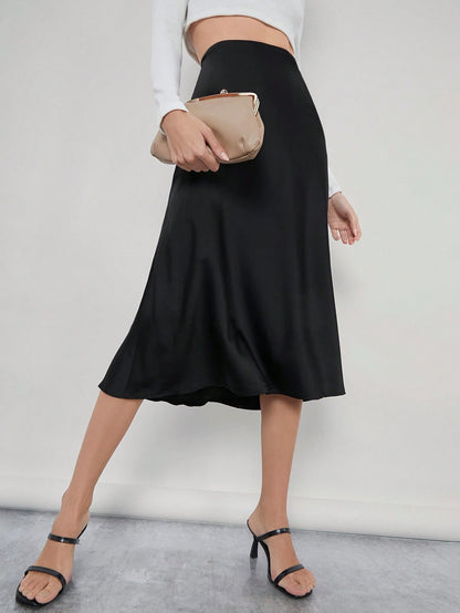 BizChic Black Solid Work Skirt With Zipper Detailing,Ladies Elegant Zipper Midi Skinny High Waist Black Plain Women Skirts,Spring/Summer,Casual Daily Wear