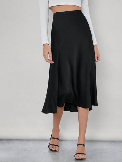 BizChic Black Solid Work Skirt With Zipper Detailing,Ladies Elegant Zipper Midi Skinny High Waist Black Plain Women Skirts,Spring/Summer,Casual Daily Wear