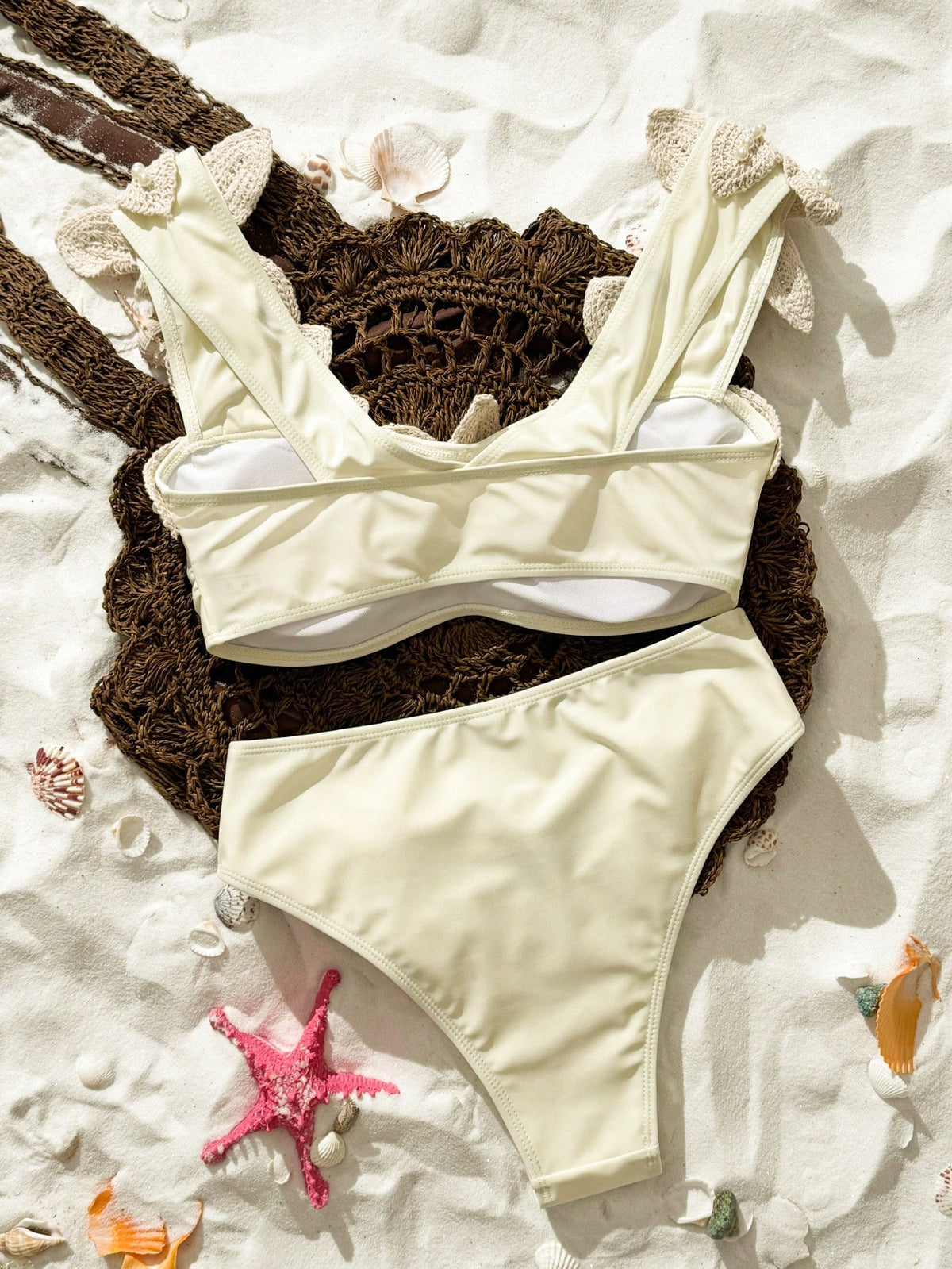 Bonvoyette Spring/Summer Girls Fashion Hot-Selling Sexy Elegant Vacation Bikini Set With Randomly Placed Starfish And Pearl Decor Beach Beige