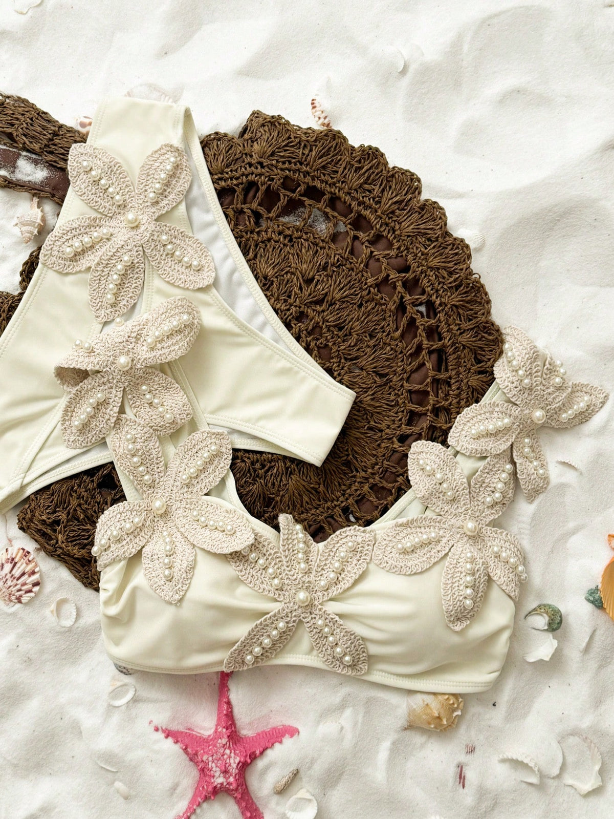 Bonvoyette Spring/Summer Girls Fashion Hot-Selling Sexy Elegant Vacation Bikini Set With Randomly Placed Starfish And Pearl Decor Beach Beige