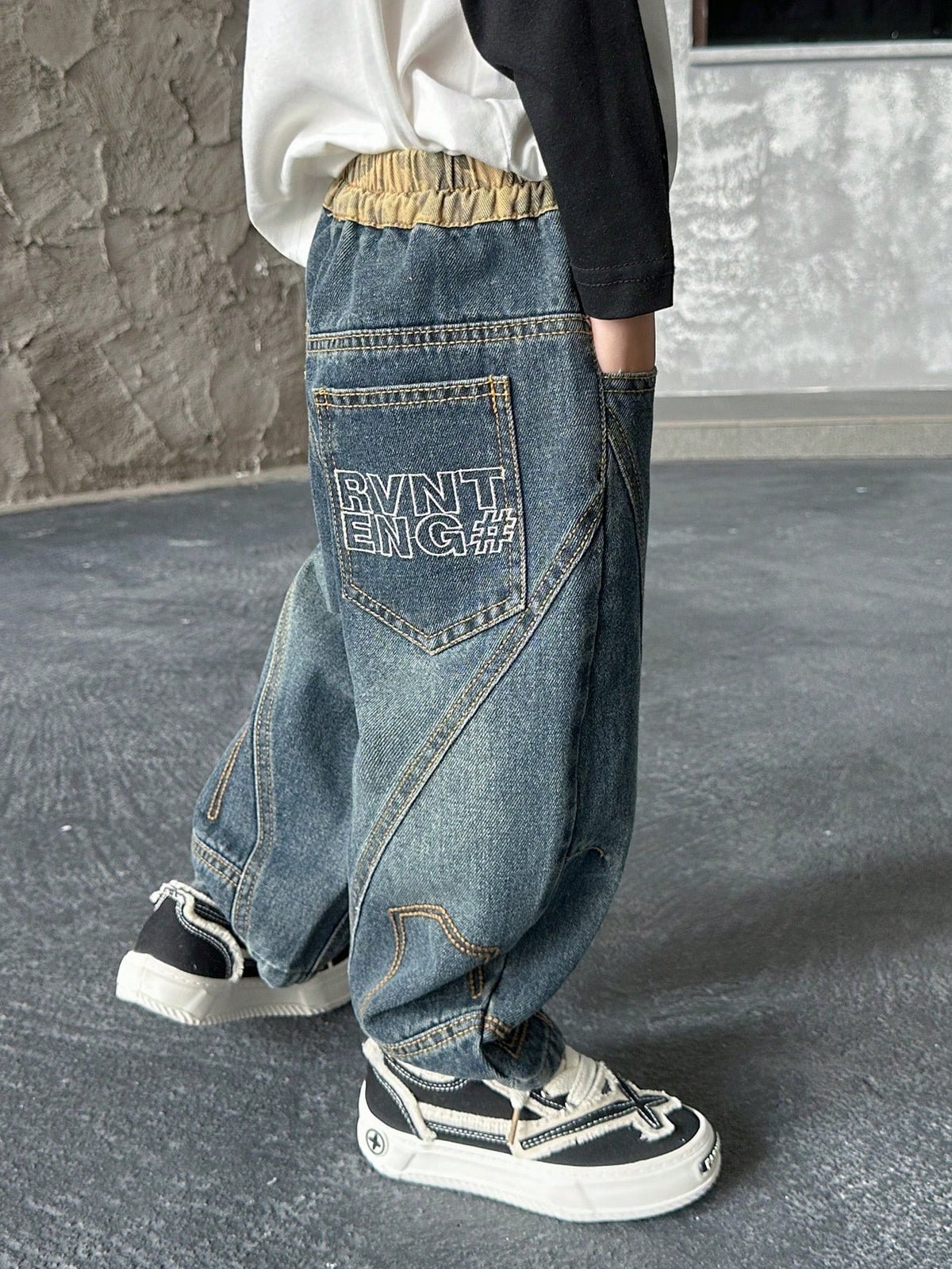 Boys' Loose Fit Straight Leg Jeans, Suitable For Casual, School, Outdoor Wear, Autumn