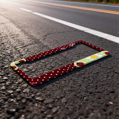 Burgundy Polka Dot Daisy Ladybug Cute Retro Pastoral Style License Plate Frame, Printed American Standard Car License Plate Frame, Car Modification Front And Rear License Plate Holder With Accessories