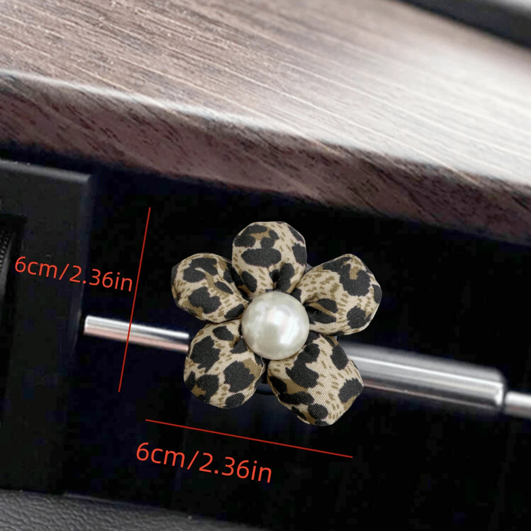 Car Air Vent Clip, Auto Accessories, Suitable For Men And Women, Car Air Vent Outlet Decor