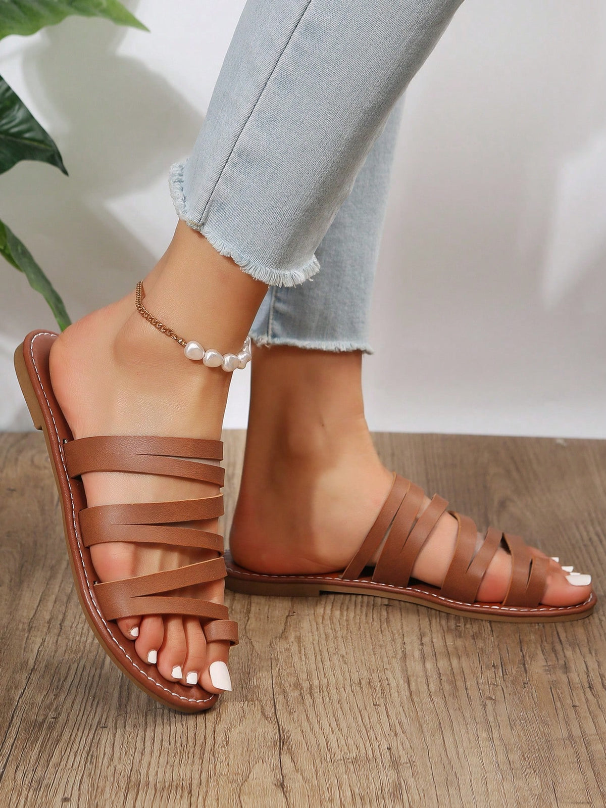Casual Fashionable Flat Sandals, Toe Post Strap Flat Slippers, Beach Flip Flops For Women,Spring Summer Outfits