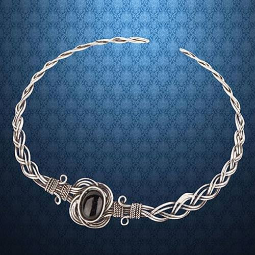 Celtic Onyx Knot Necklace - costumesandcollectibles