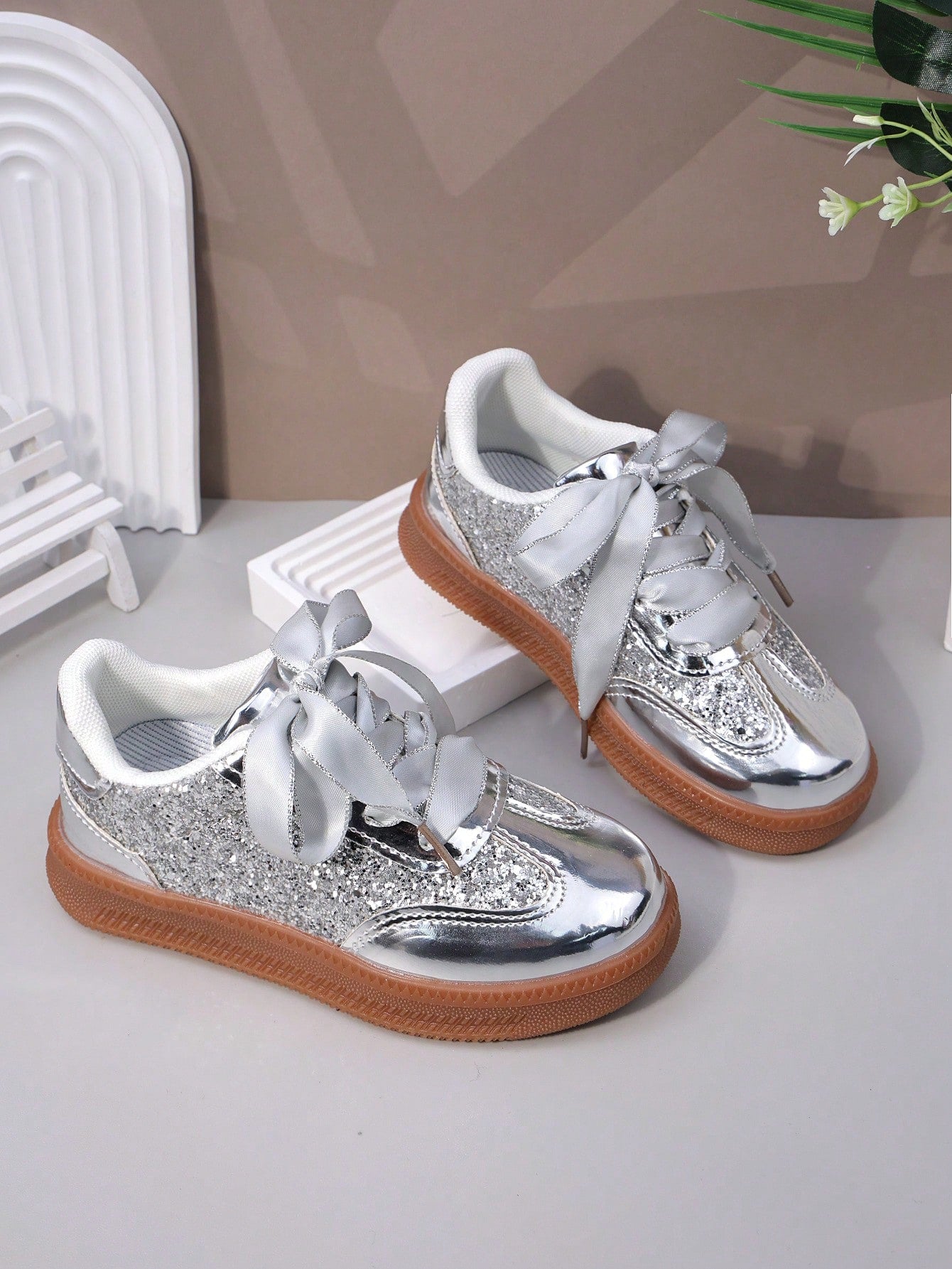 Children's Sports Shoes, Infant & Toddler Sports Shoes, Spring/Autumn New Style, Big Kids White Sneakers, Hook And Loop, Solid Color, Girls' Skate Shoes, Thick Sole, Breathable, Boys' Running Shoes, C