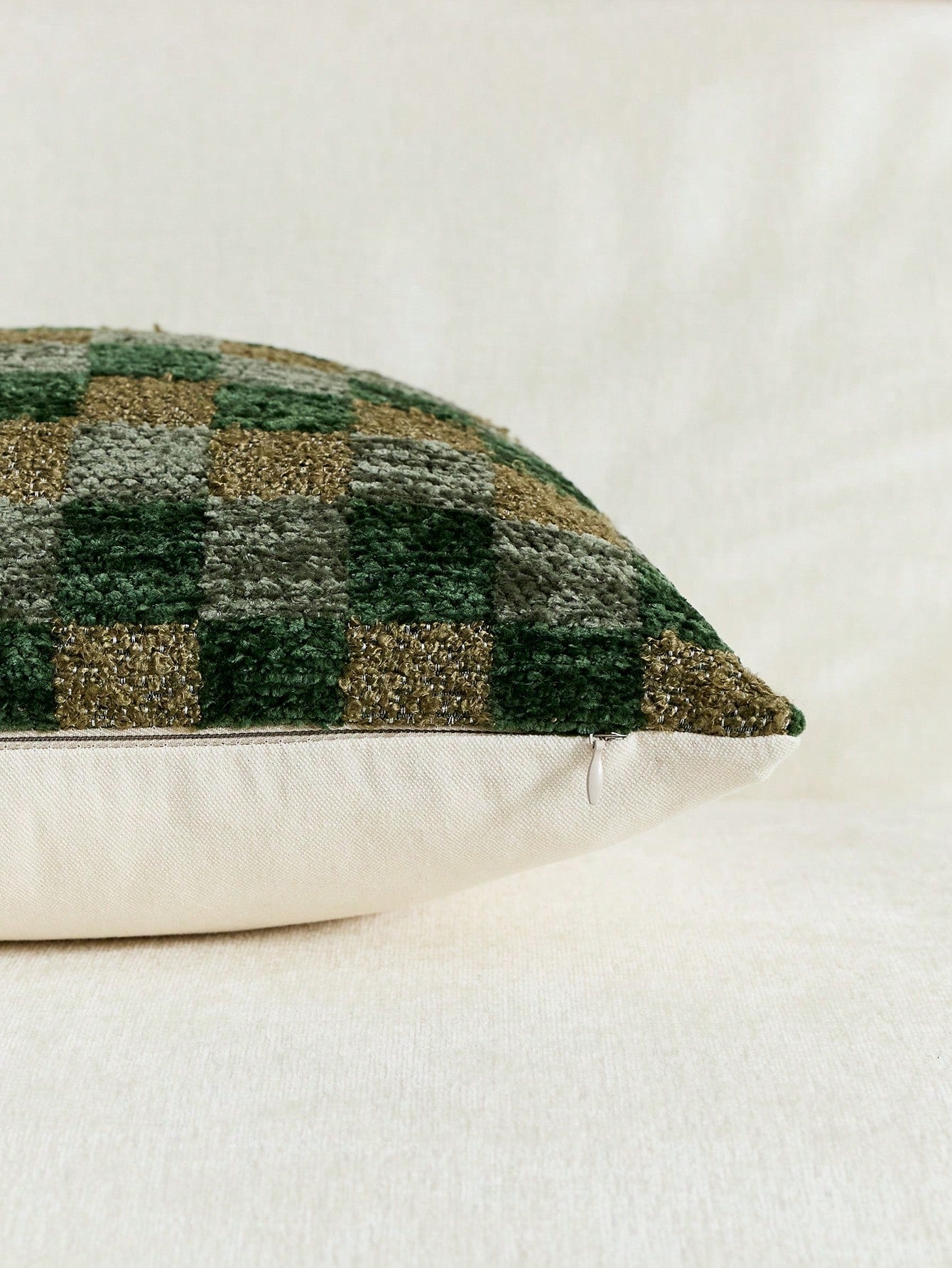 Cirelle 1pc Green Checkerboard Throw Pillow Covers, Sage And Forest Green Plaid Textured Chenille Cushion Case, Retro Decorative Pillowcase For Sofa Couch (No Insert)