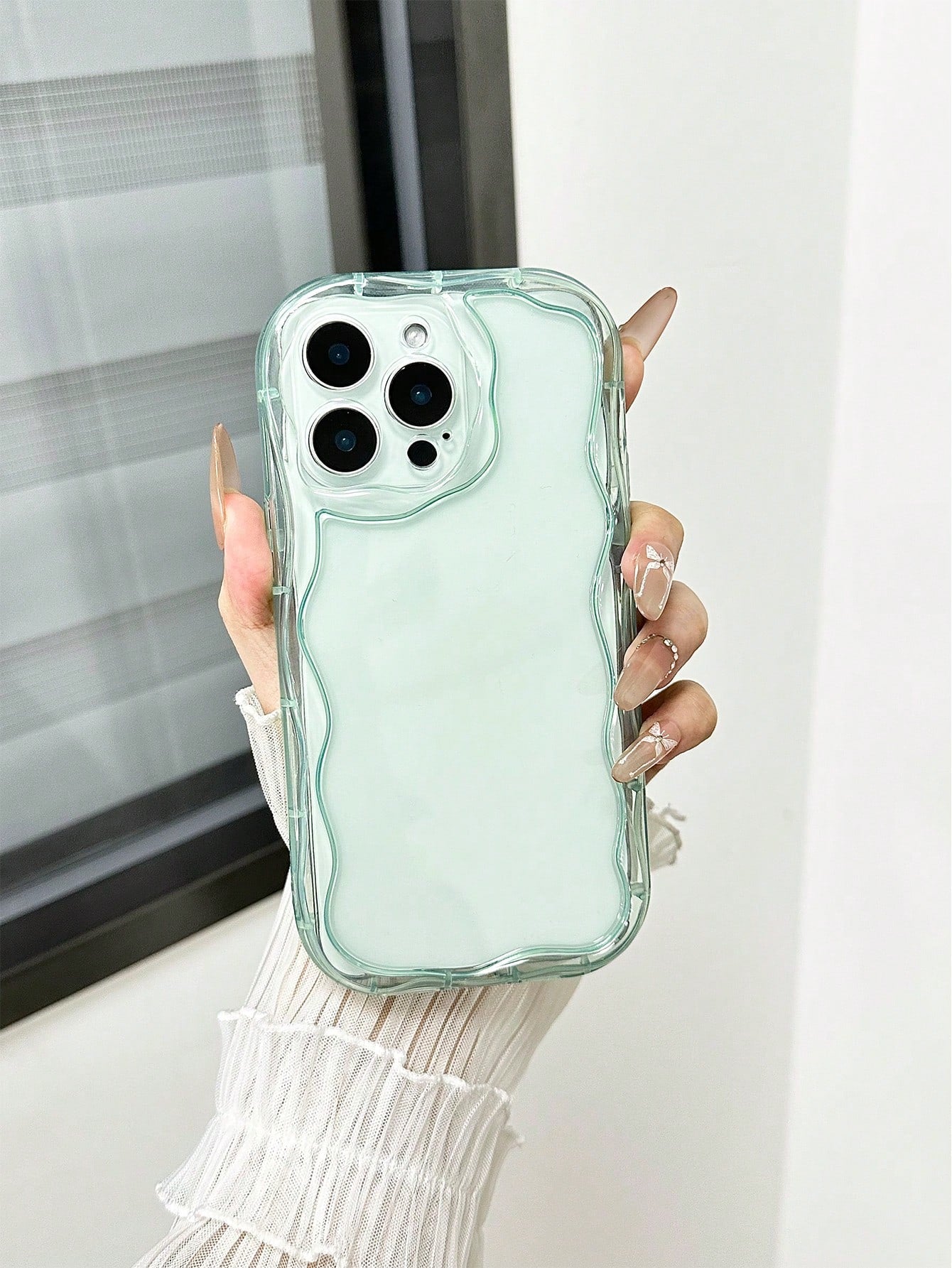 Clear Phone CaseCream Textured Wavy Edge Plain Material Anti-Drop Phone Case Compatible With IPhone 16/ 16 Pro/ 16 Plus/ 16 Pro Max/ 15 Pro Max, 13, 14, P12, XS, New Cream Wavy Edge Glossy TPU Anti-Dr