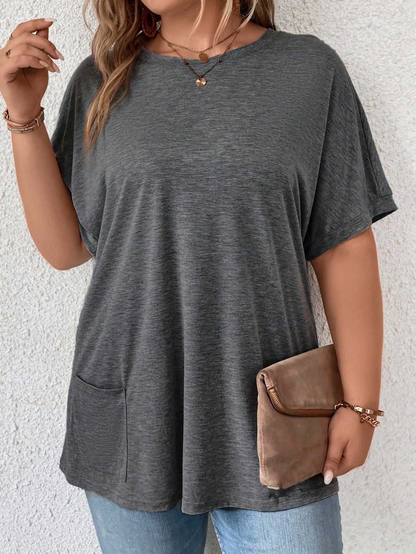 Comfylo Plus Solid Batwing Sleeve Tee