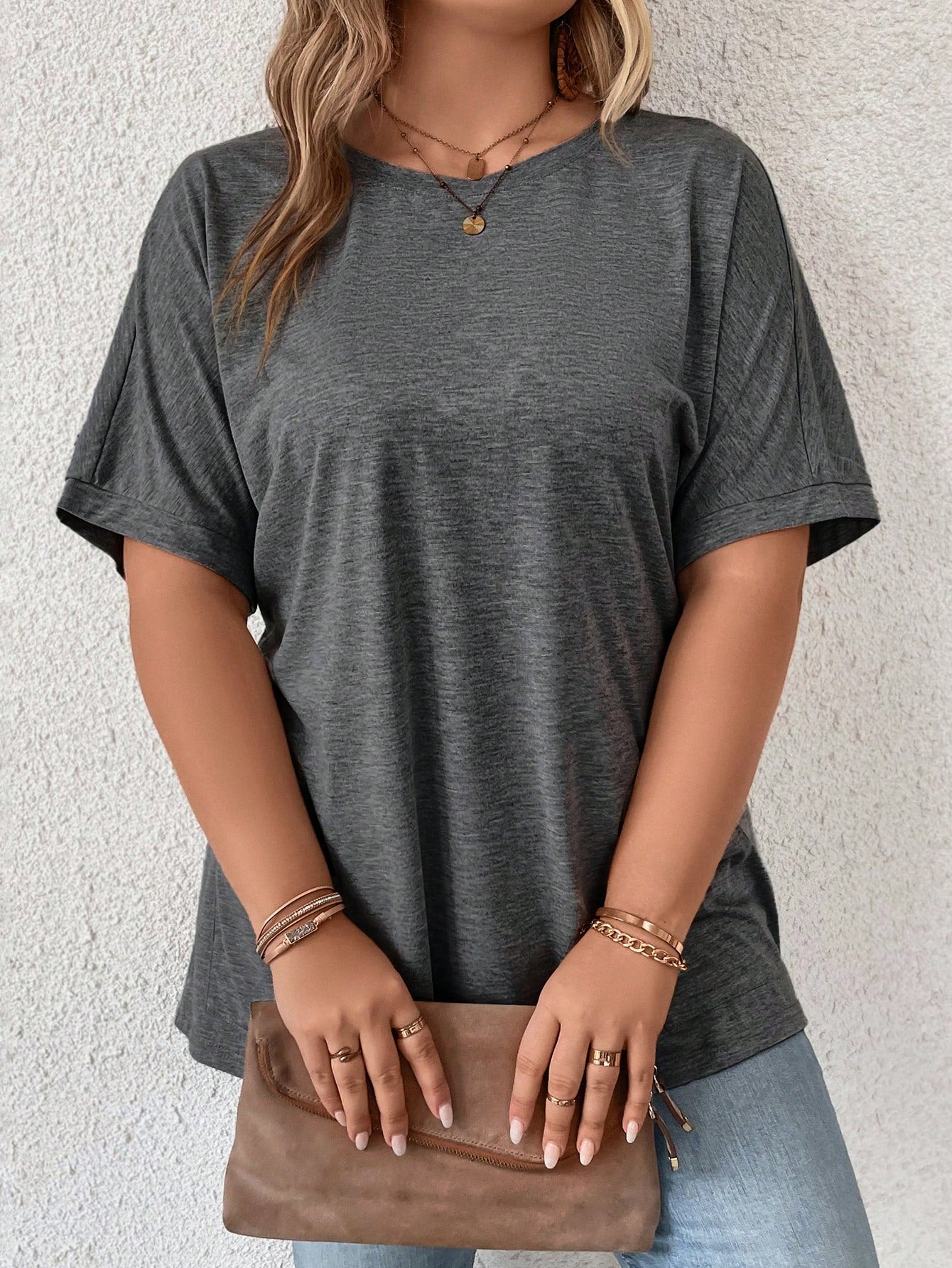 Comfylo Plus Solid Batwing Sleeve Tee