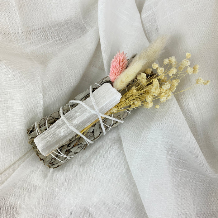 Complete Cleansing Smudging + Crystal Kit