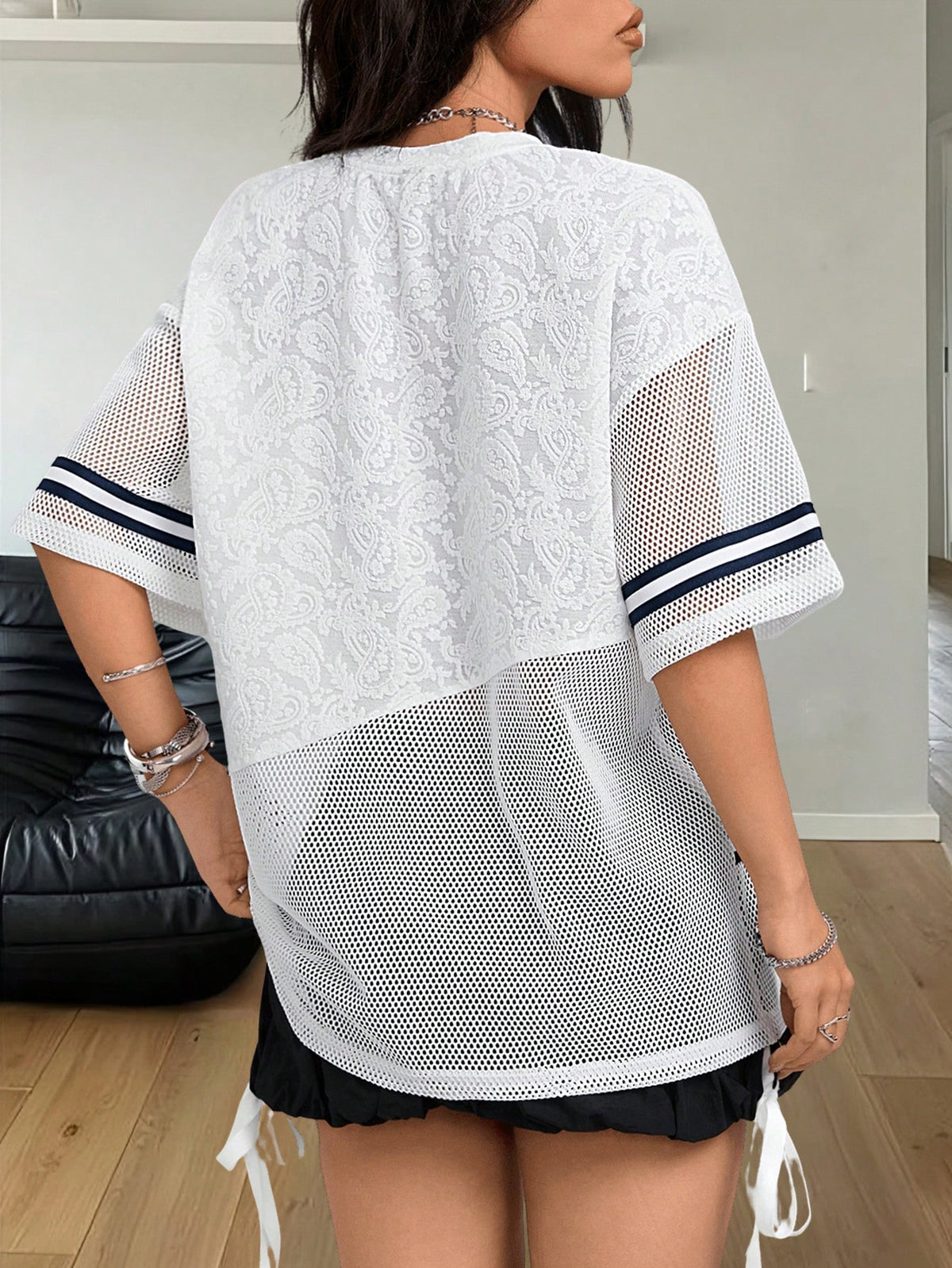 Coolane Women's Spring/Summer Festival Streetwear Athleisure Breathable Mesh Number Pattern Textured Patchwork Banded Texture Decoration T-Shirt