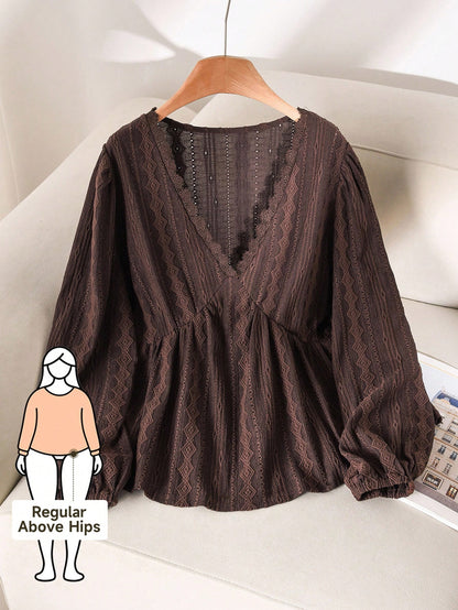 CosyJoli Women's Plus Size V-Neck Long Sleeve Cinched Waist Textured Brown Long Sleeve T-Shirt, Casual & Versatile Everyday Wear Fall